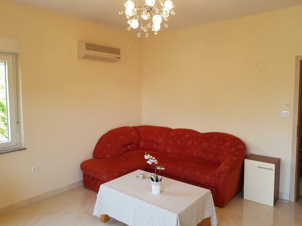 Apartman Vesna مالينسكا المظهر الخارجي الصورة